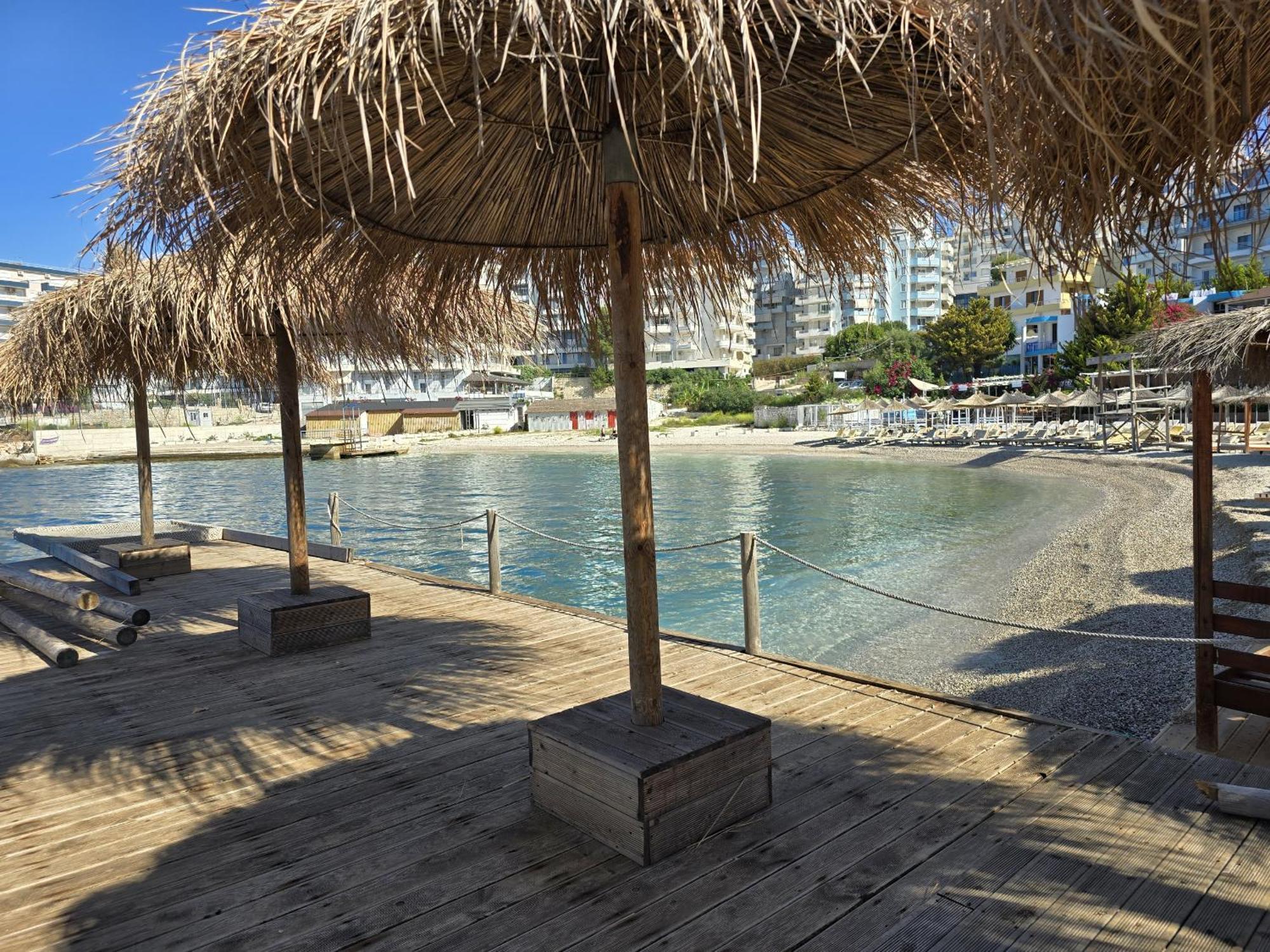 Svein Apartment Sarande Exterior photo